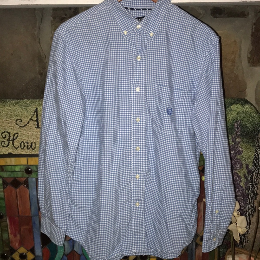 Men’s Button down Chaps size Medium
